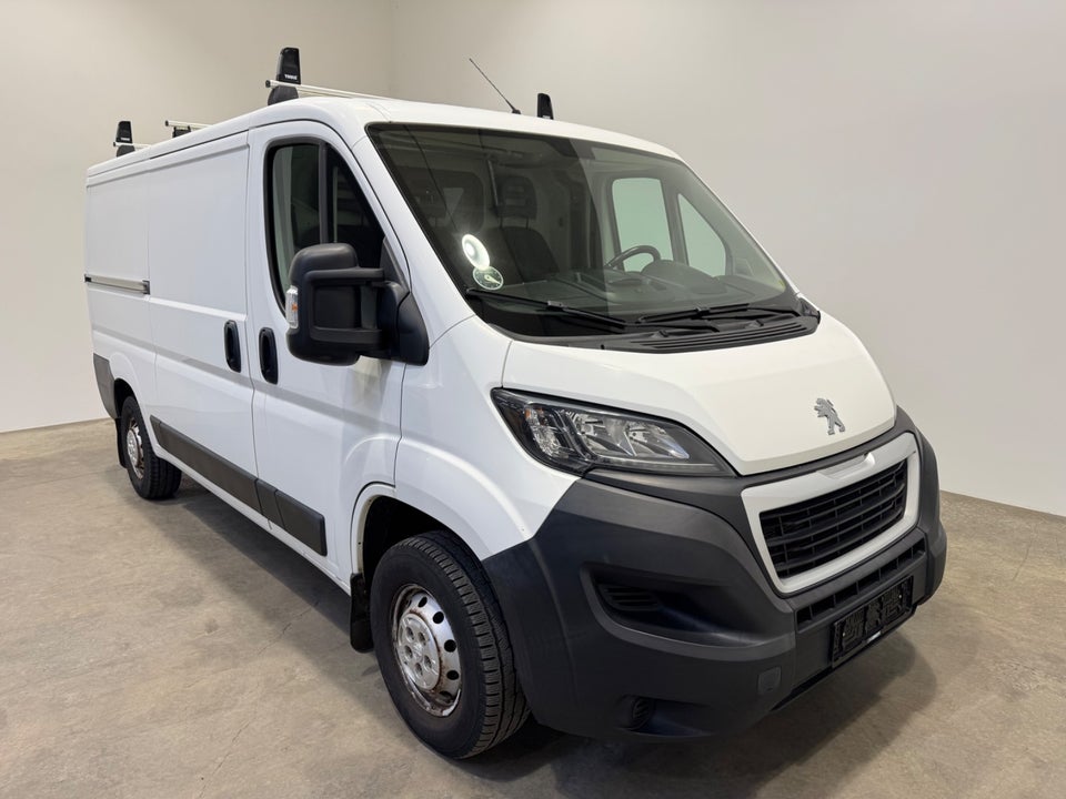 Peugeot Boxer 330 2,0 BlueHDi 130 L2H1