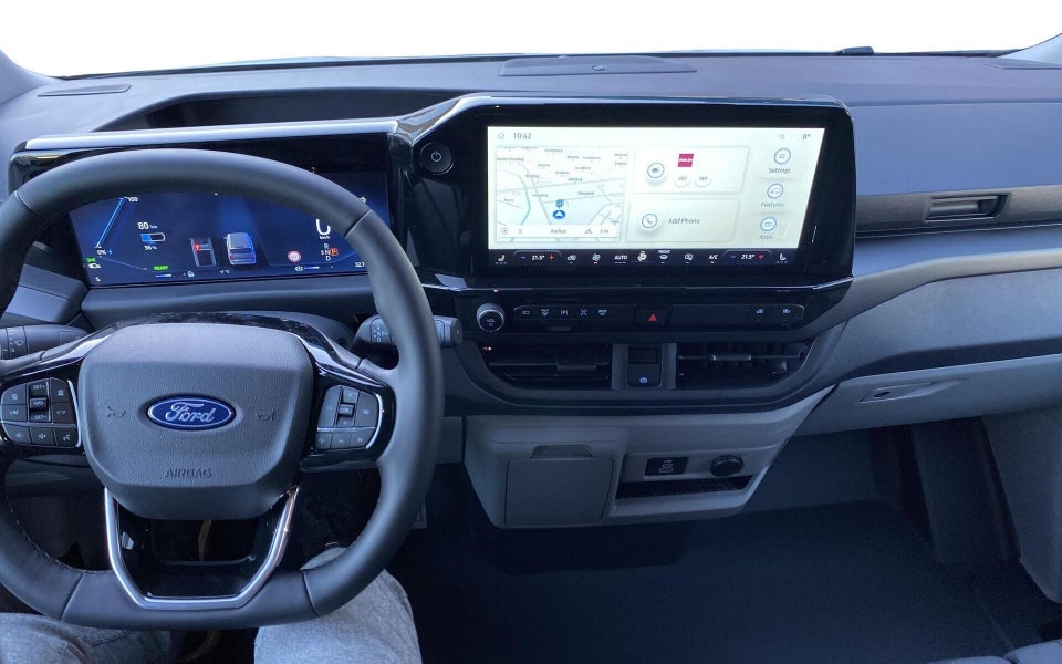 Ford E-Transit Custom 320S 64 Sport