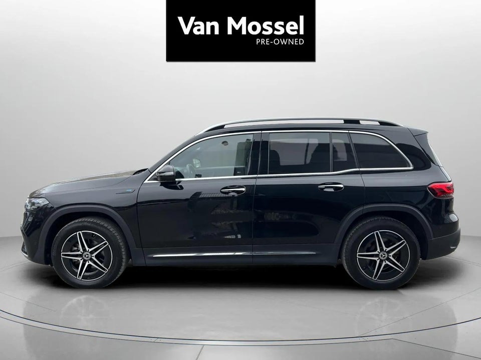 Mercedes EQB250 AMG Line 5d