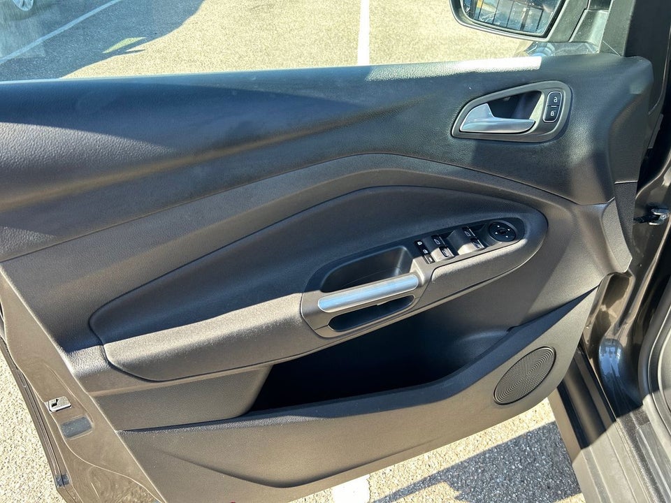 Ford C-MAX 1,0 SCTi 125 Titanium 5d
