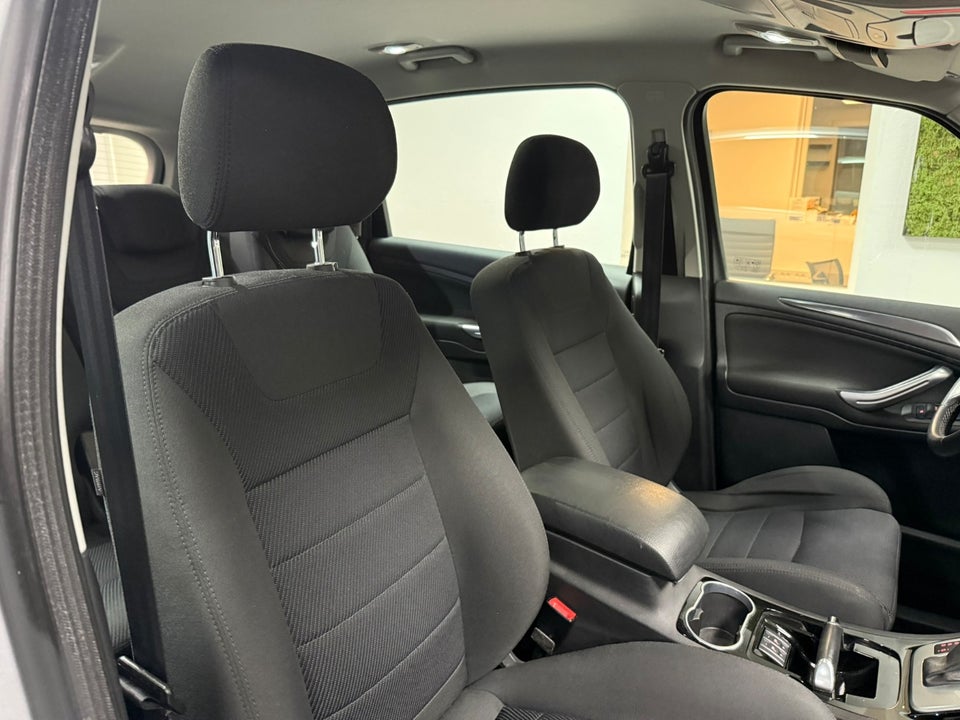 Ford S-MAX 2,0 SCTi 203 Titanium aut. 7prs 5d