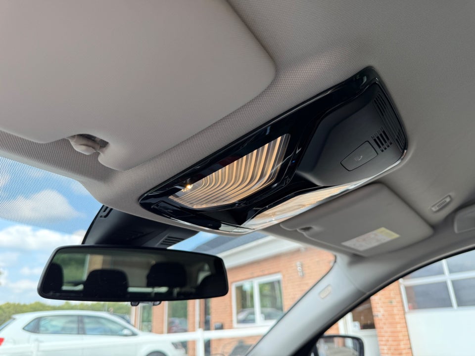 BMW 330e 2,0 Touring Sport Line aut. 5d