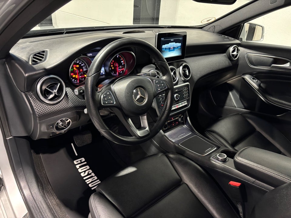 Mercedes A180 1,6 Urban aut. 5d