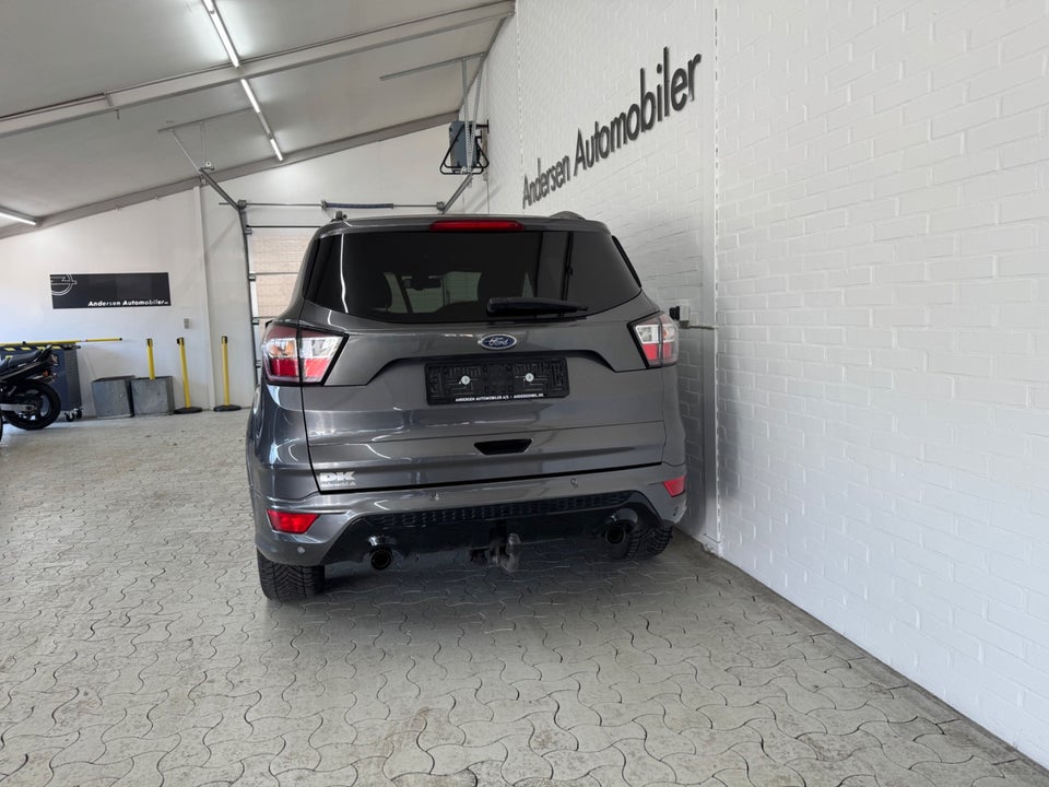 Ford Kuga 1,5 TDCi 120 ST-Line aut. Van 5d