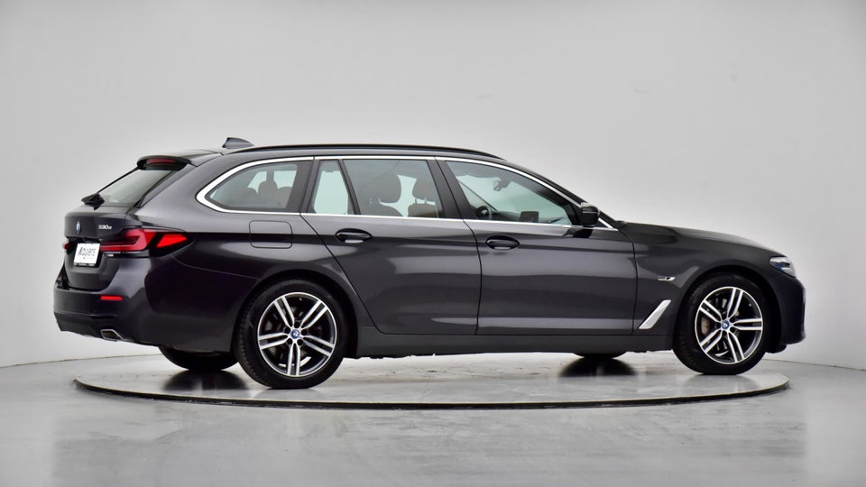 BMW 530e 2,0 Touring Sport Line aut. 5d