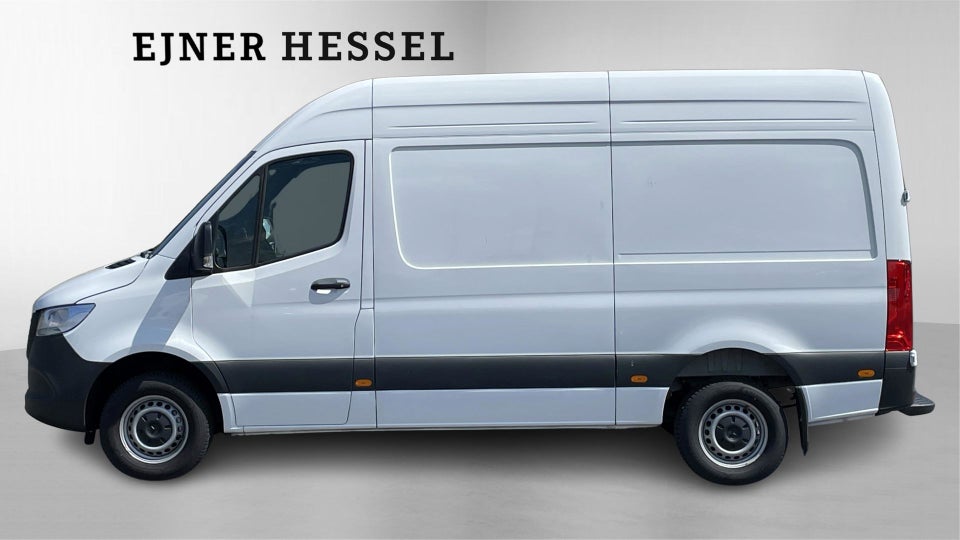 Mercedes Sprinter 317 2,0 CDi A2 Kassevogn aut. RWD