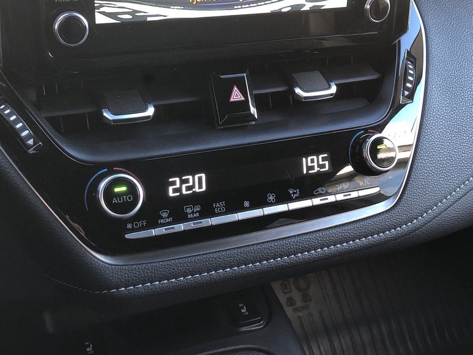 Toyota Corolla 1,8 Hybrid Active Touring Sports MDS 5d