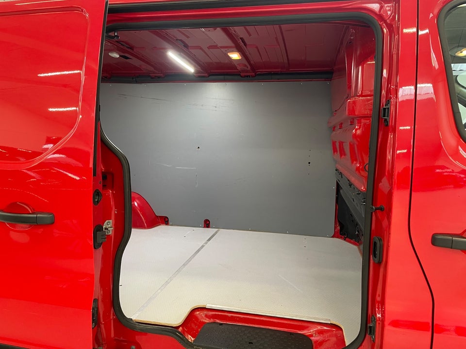 Renault Trafic T29 1,6 dCi 125 L2H1