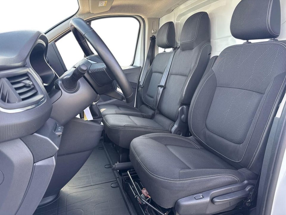 Nissan Primastar 2,0 dCi 150 L2H1 N-Connecta DCT Van