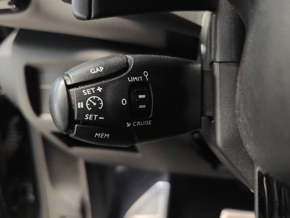 Citroën C5 Aircross 1,6 Hybrid Shine Sport EAT8 5d