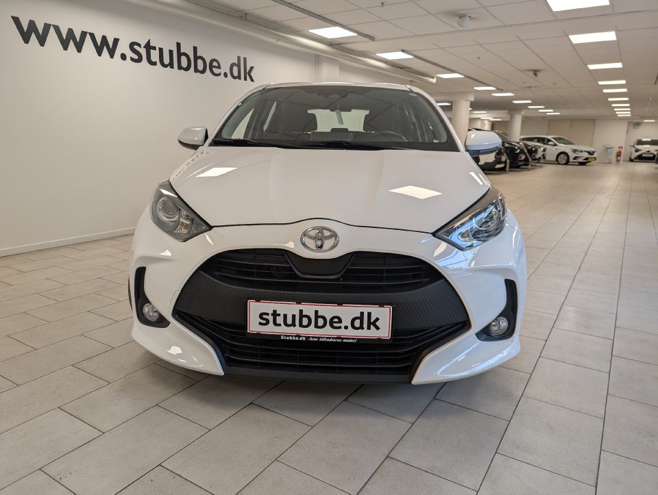 Toyota Yaris 1,5 Active 5d