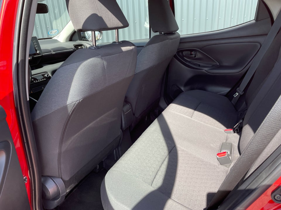 Mazda 2 1,5 Hybrid Pure+ CVT 5d