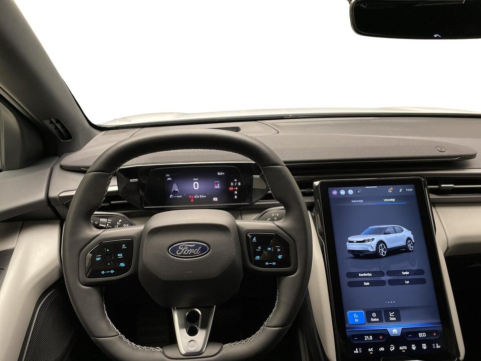 Ford Capri 82 Select Extended Range 5d