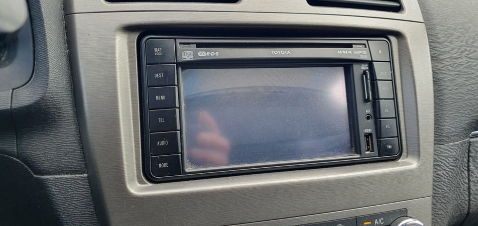Toyota Avensis 2,0 D-4D T2 stc. 5d