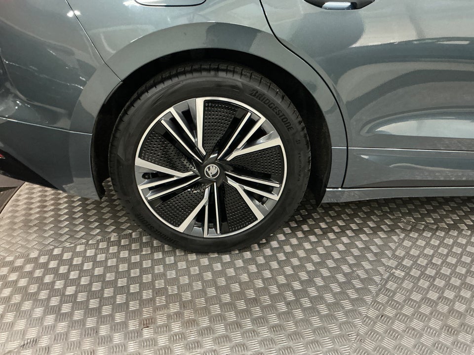 Skoda Enyaq 80 iV Sportline 5d