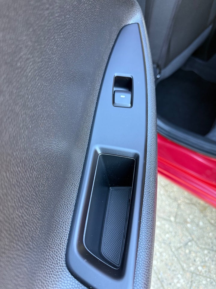 Hyundai i20 1,25 Vision+ 5d