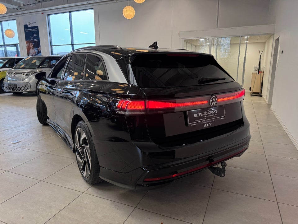 VW ID.7 77 Style Tourer 5d