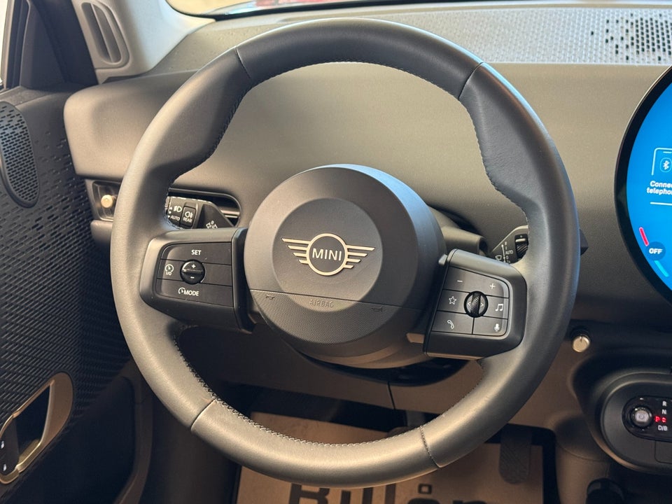 MINI Cooper SE Essential Trim 3d