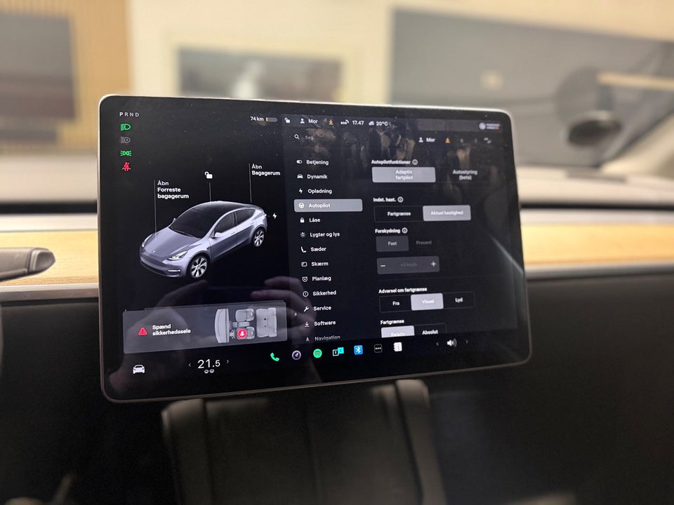 Tesla Model Y Long Range AWD 5d