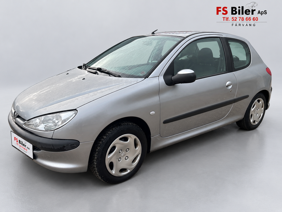 Peugeot 206 1,4 XR 5d