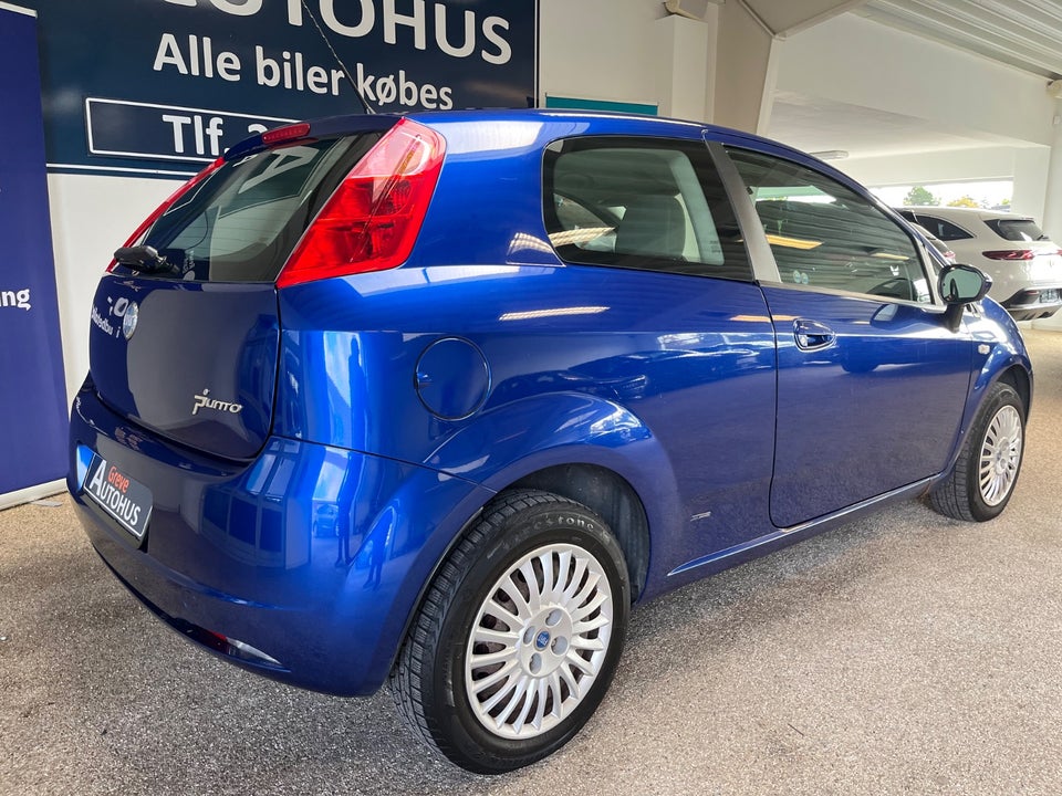 Fiat Punto 1,2 16V Dynamic 3d