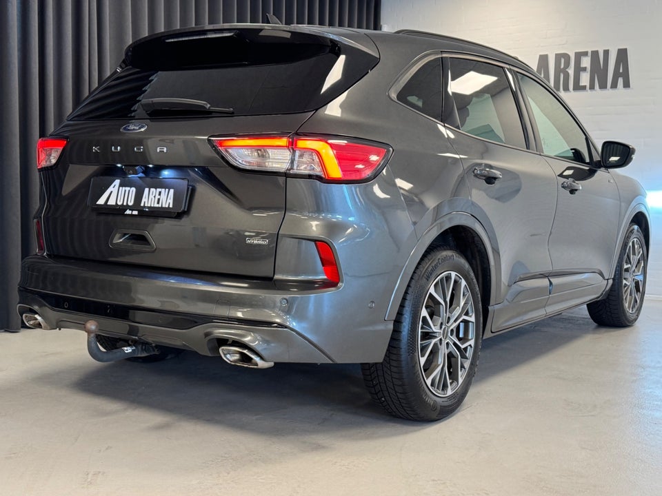 Ford Kuga 2,5 PHEV ST-Line CVT 5d