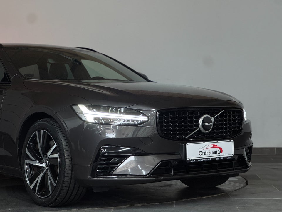 Volvo V90 2,0 T6 ReCharge R-Design aut. AWD 5d
