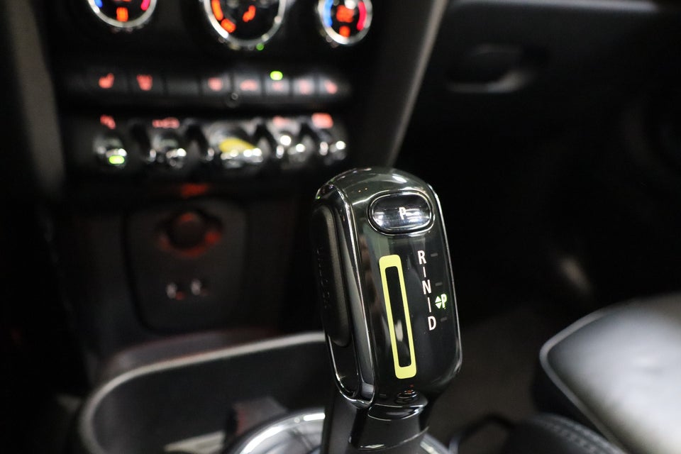 MINI Cooper SE Yours 3d