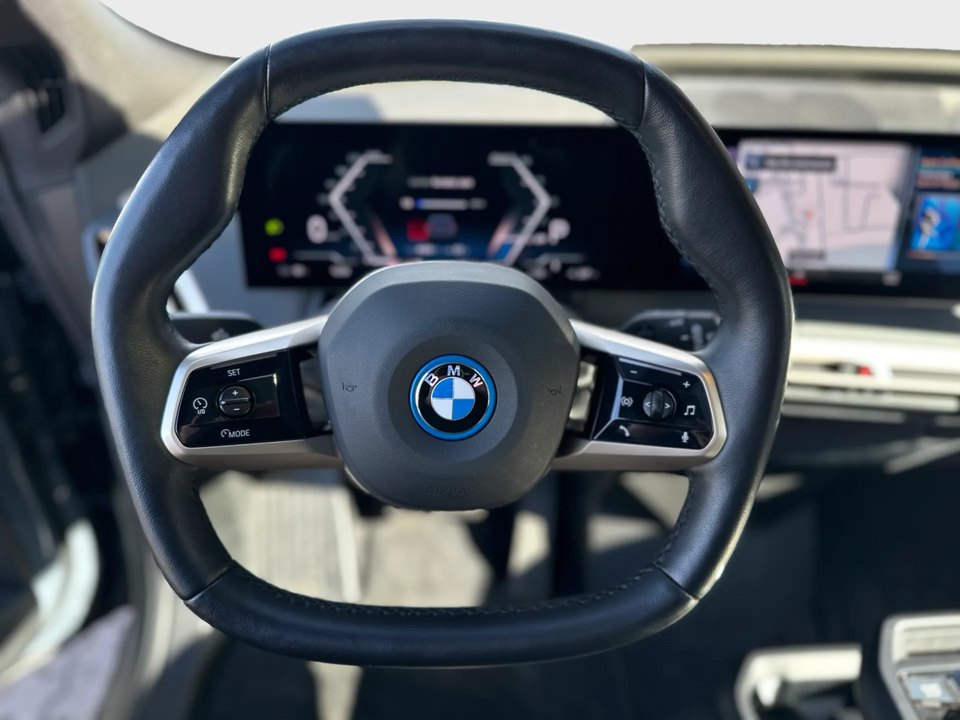 BMW iX xDrive40 Sport 5d