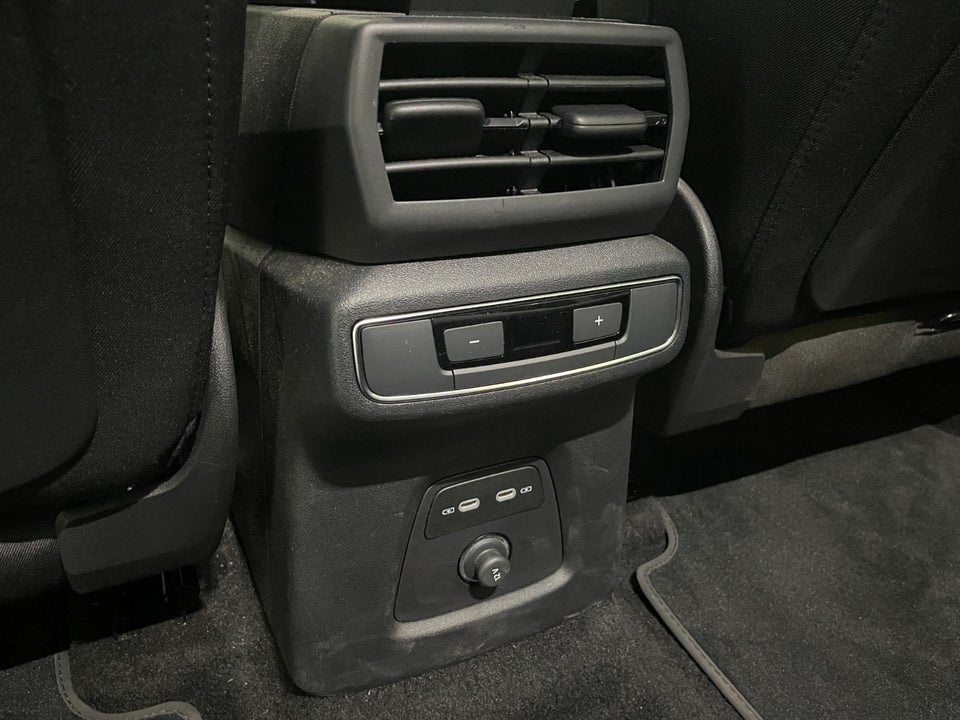 Audi Q4 e-tron 45 Progress 5d