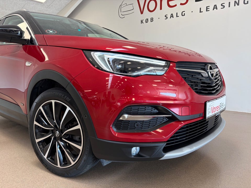 Opel Grandland X 1,6 Hybrid4 Ultimate aut. 5d