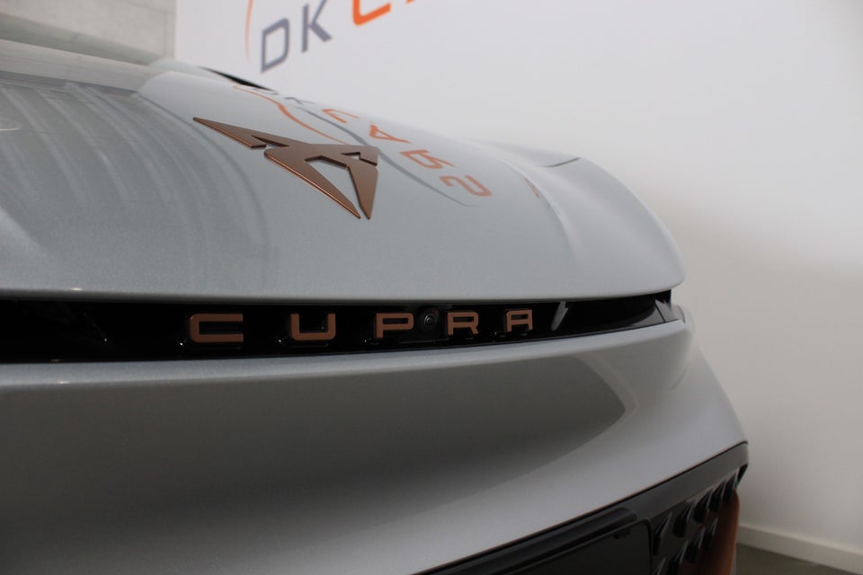 Cupra Born 58 e-Boost Dinamica Pack High 5d