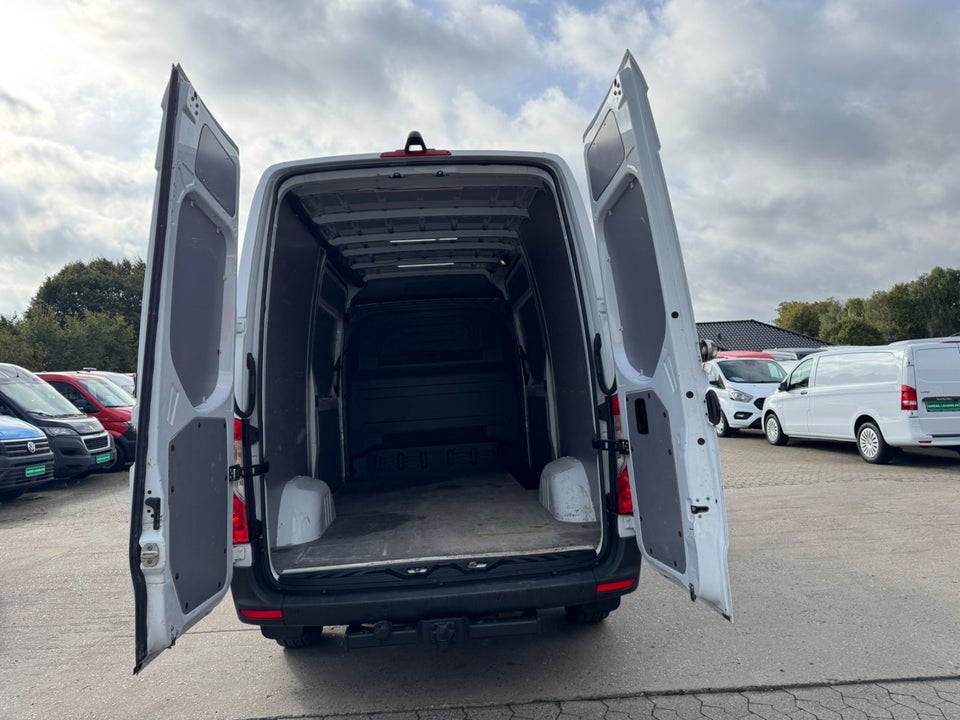 Mercedes Sprinter 317 2,0 CDi A2 Kassevogn aut. RWD