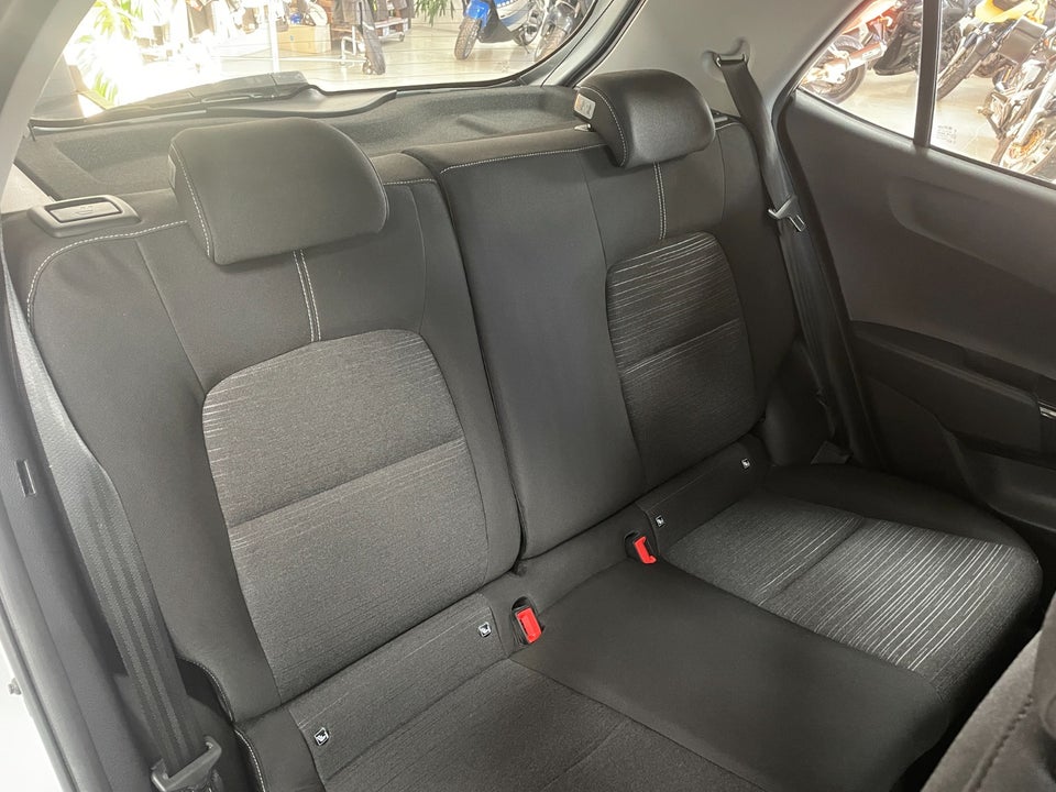 Kia Picanto 1,0 MPi Attraction 5d