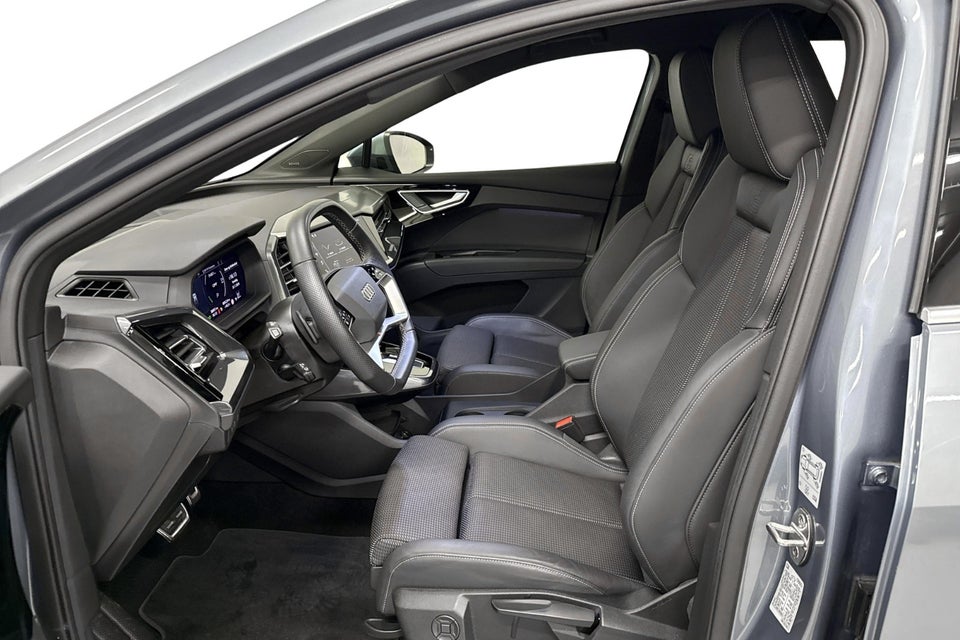 Audi Q4 e-tron 45 S-line Edition 5d