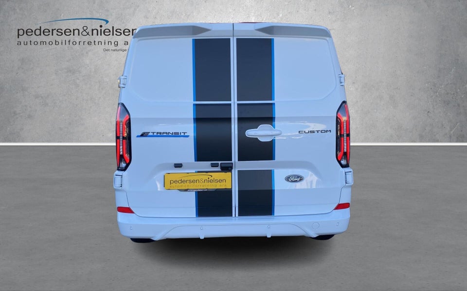 Ford E-Transit Custom 320S 64 Sport