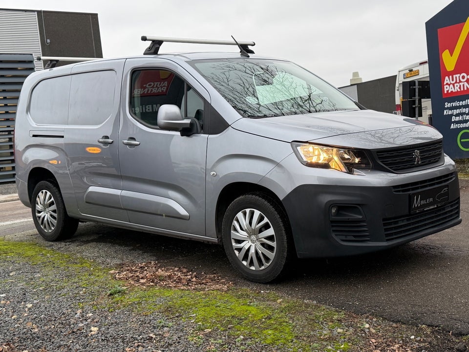 Peugeot Partner 1,5 BlueHDi 130 L2V2 Ultimate EAT8 Van