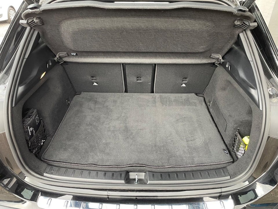 Mercedes EQA350 AMG Line 4Matic 5d