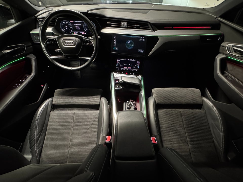 Audi e-tron 55 S-line quattro 5d