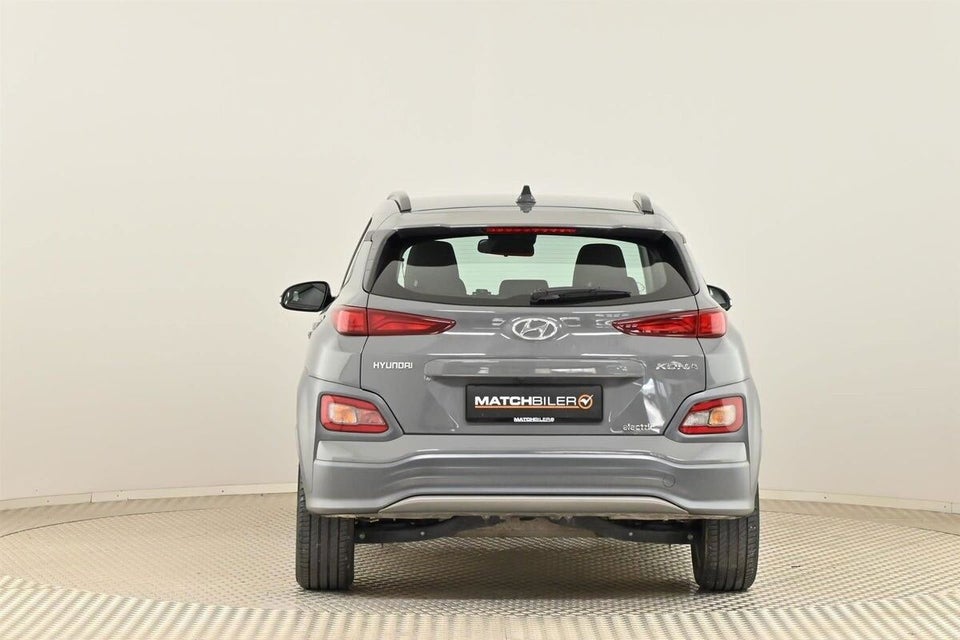 Hyundai Kona 39 EV Pure 5d