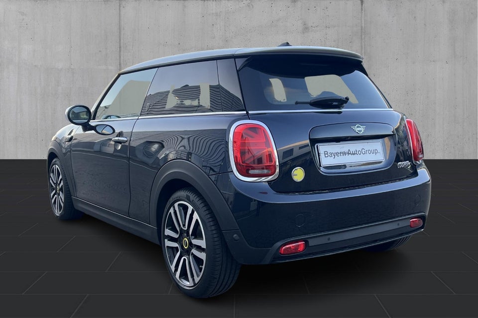 MINI Cooper SE Maximise 3d