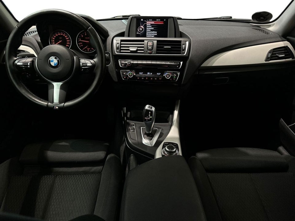 BMW 220i 2,0 Coupé aut. 2d