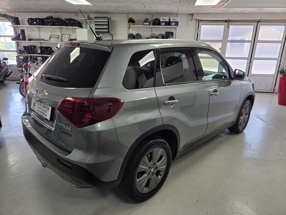 Suzuki Vitara 1,5 S-Hybrid Active AGS 5d