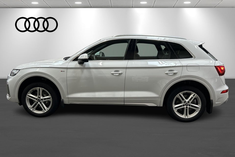 Audi Q5 50 TFSi e S-line quattro S-tr. 5d