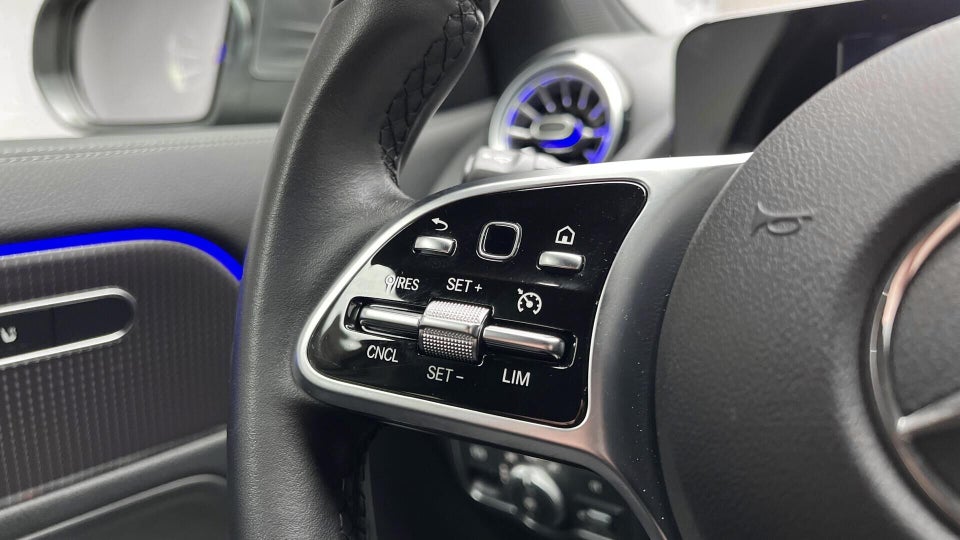 Mercedes EQA250+ Progressive 5d