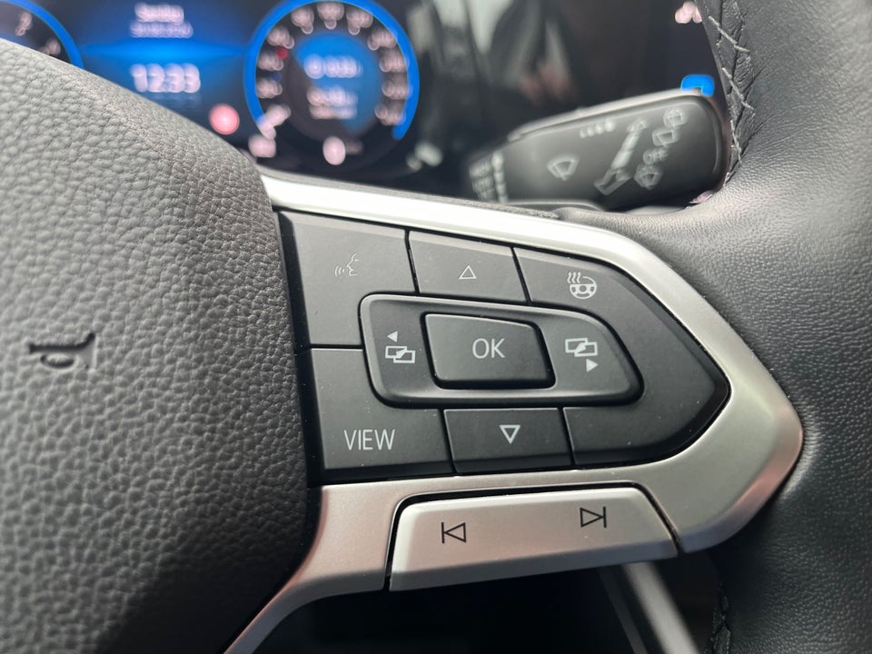 VW Golf VIII 1,4 eHybrid DSG 5d