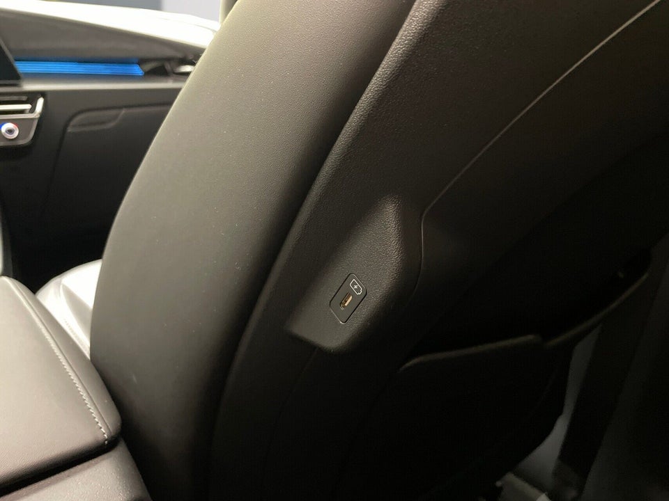 Kia Niro 64 EV Upgrade 5d