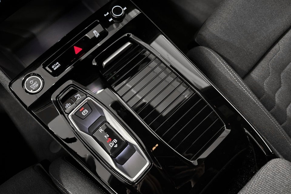 Audi A6 e-tron S-line pro Avant 5d