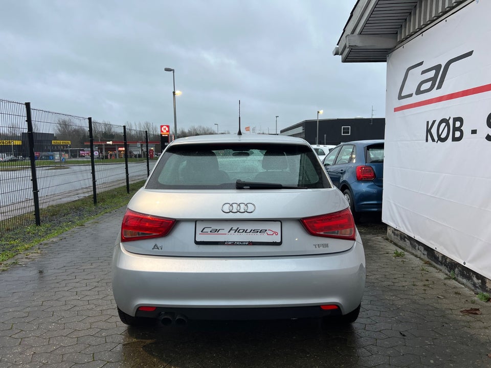 Audi A1 1,4 TFSi 122 Ambition 3d