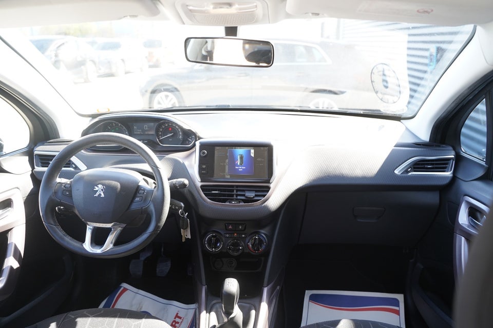 Peugeot 2008 1,2 VTi 82 Allure 5d